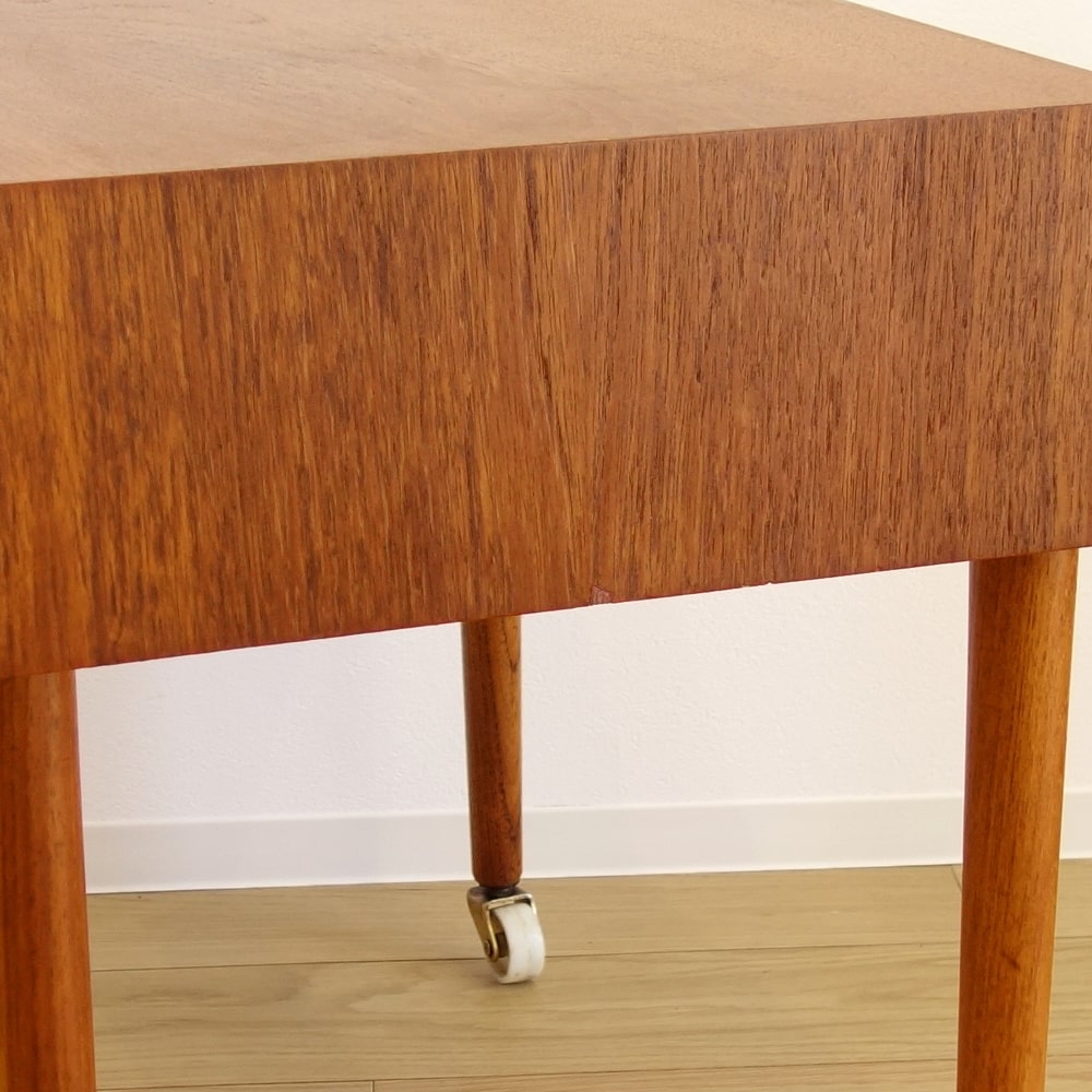 ワゴンテーブル左側面コンディション