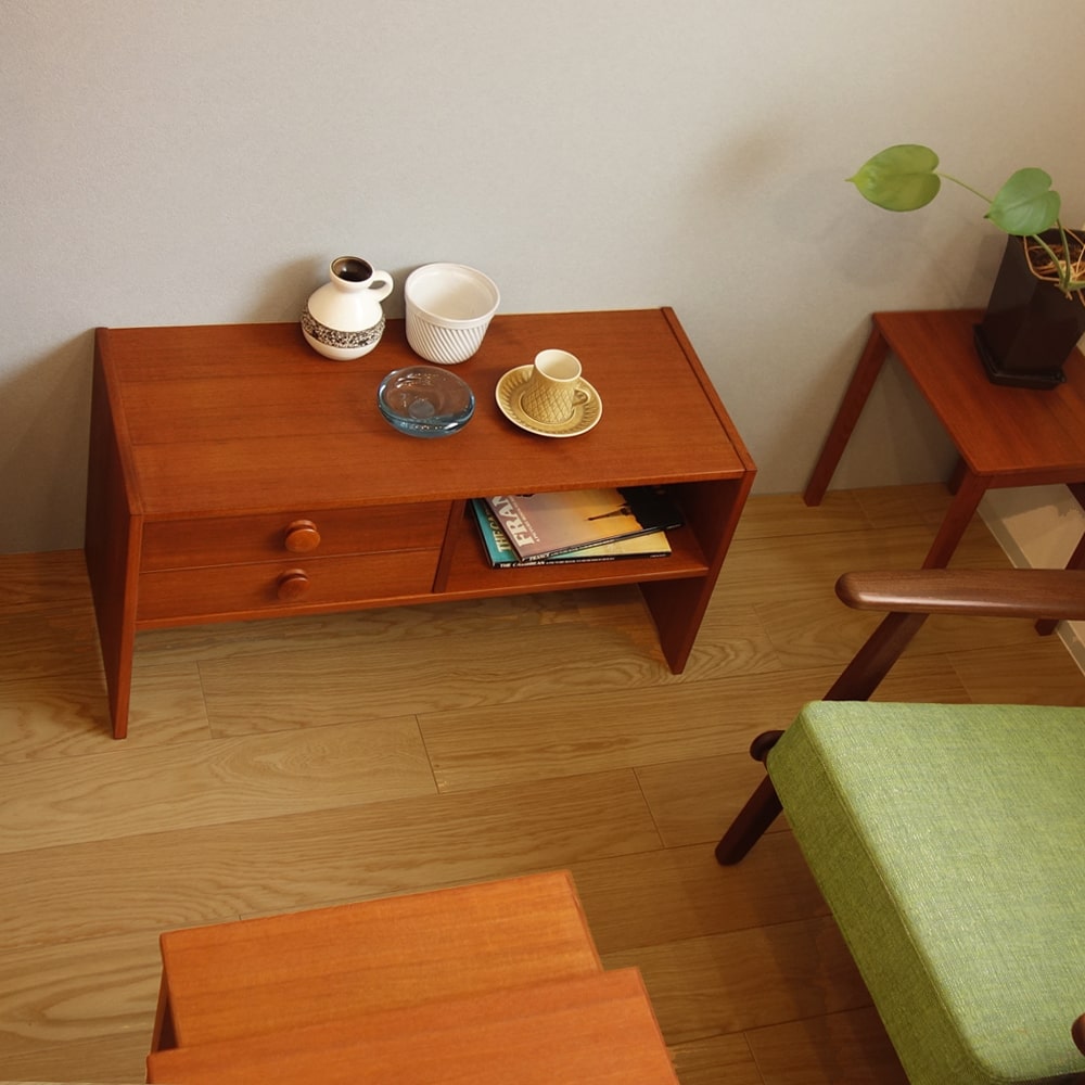 ヴィンテージのサイドボード