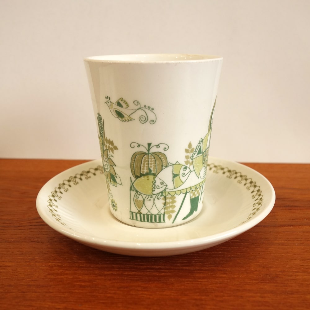 フィッギオ カップ&ソーサー マーケット