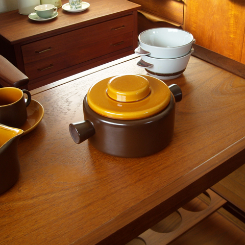 ビンテージ陶器キャセロール鍋