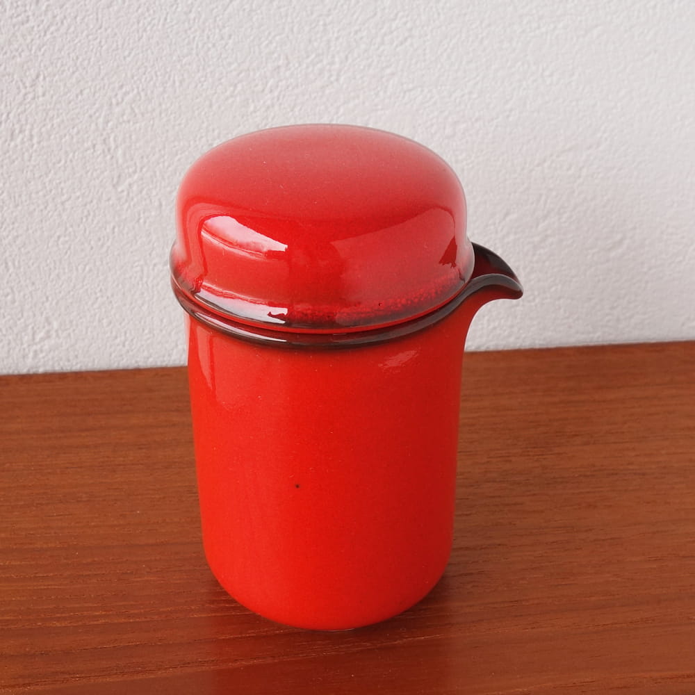 蓋つきミルクピッチャー　ヴィンテージ食器
